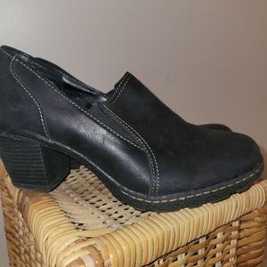 Merona women dark brown 👢. Size 8 1/2. Great condition.